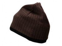 Ribstrikket hat i lækker kvalitet i brun